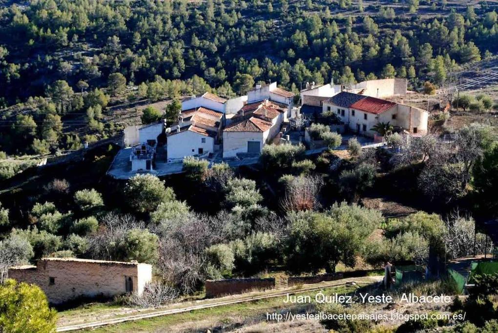 Casa Rural Con Encanto Senorio Manchego Albacete Yeste Exterior photo
